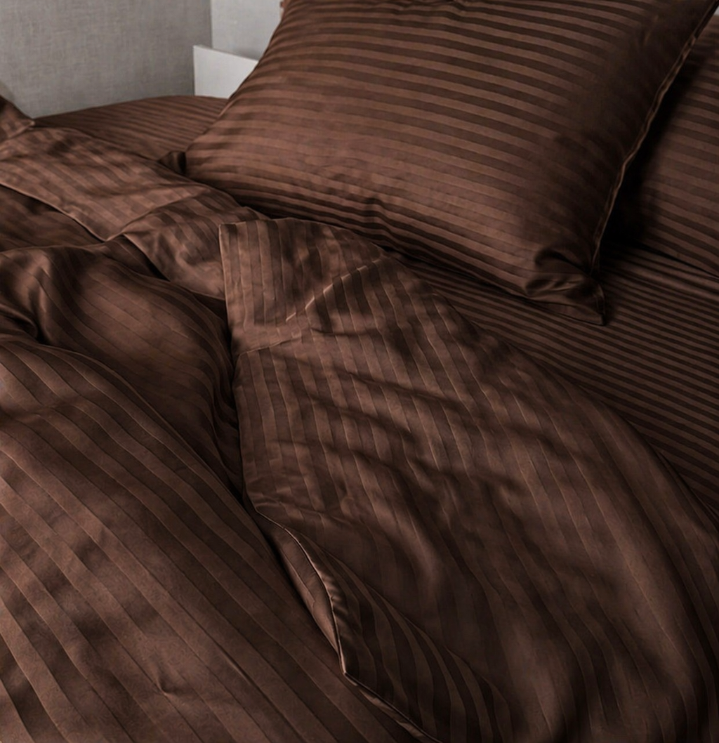 Satin Stripes ⭐⭐⭐⭐⭐ (4.9)